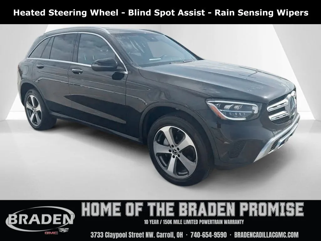 Black 2022 Mercedes-Benz GLC 300 for sale in Carroll, OH