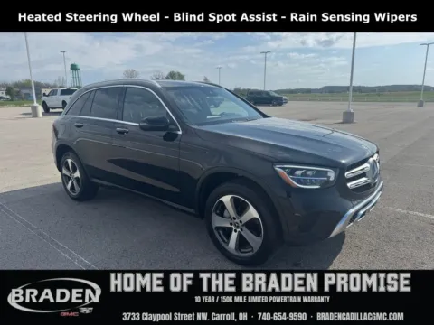 Black 2022 Mercedes-Benz GLC 300 for sale in Carroll, OH