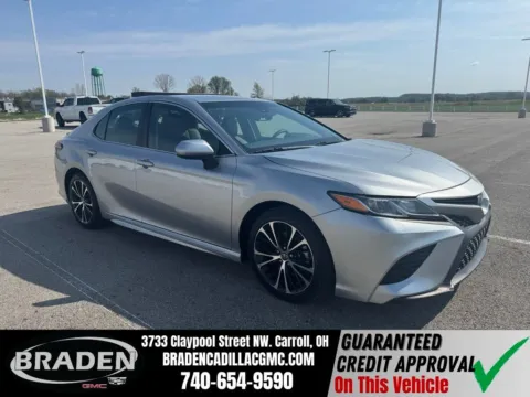 Silver 2018 Toyota Camry SE for sale in Carroll, OH