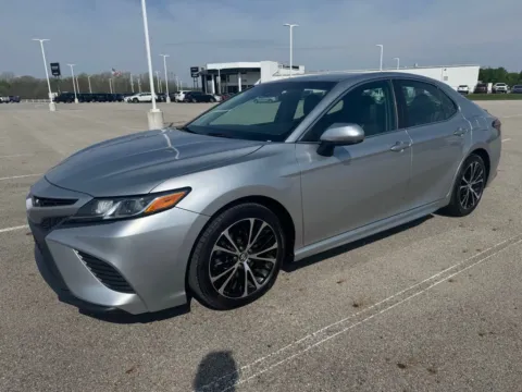 Another view of 2018 Toyota Camry SE for sale in Carroll, OH at Braden Cadillac GMC