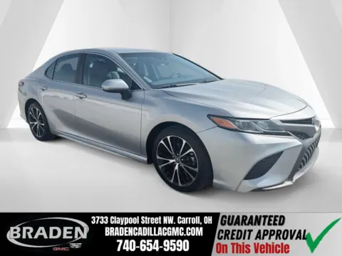 Silver 2018 Toyota Camry SE for sale in Carroll, OH