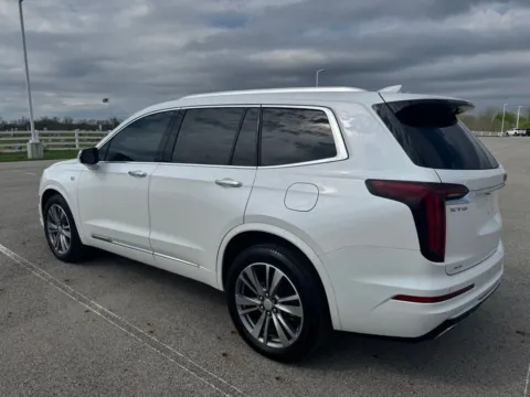 More photos of 2021 Cadillac XT6 Premium Luxury at Braden Cadillac GMC, OH