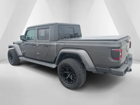 More photos of 2021 Jeep Gladiator Overland at Braden Cadillac GMC, OH