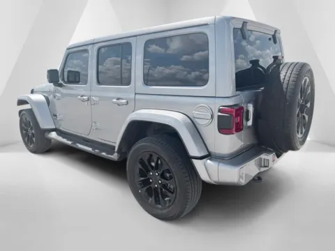 More photos of 2020 Jeep Wrangler Unlimited Sahara High Altitude at Braden Cadillac GMC, OH