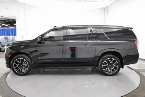 More photos of 2023 Chevrolet Suburban RST at Braden Cadillac GMC, OH