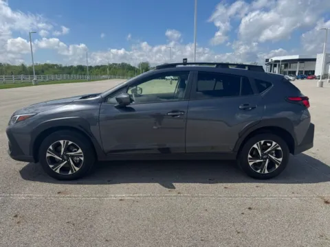 More photos of 2024 Subaru Crosstrek Premium at Braden Cadillac GMC, OH