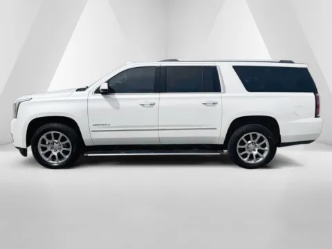 More photos of 2016 GMC Yukon XL Denali at Braden Cadillac GMC, OH