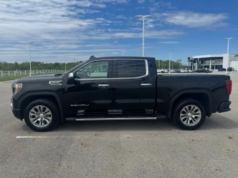 More photos of 2019 GMC Sierra 1500 Denali at Braden Cadillac GMC, OH