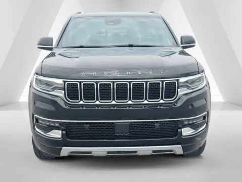Photos of 2023 Jeep Wagoneer Series II for sale in Carroll, OH at Braden Cadillac GMC