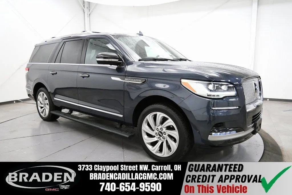 Blue 2024 Lincoln Navigator L Reserve for sale in Carroll, OH