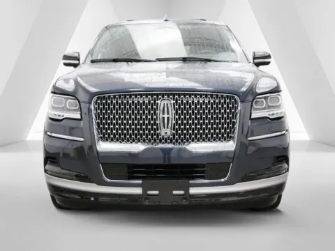 Photos of 2024 Lincoln Navigator L Reserve for sale in Carroll, OH at Braden Cadillac GMC