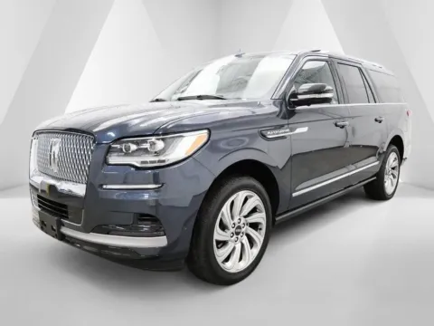 Another view of 2024 Lincoln Navigator L Reserve for sale in Carroll, OH at Braden Cadillac GMC