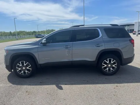 Another view of 2021 GMC Acadia SLE for sale in Carroll, OH at Braden Cadillac GMC