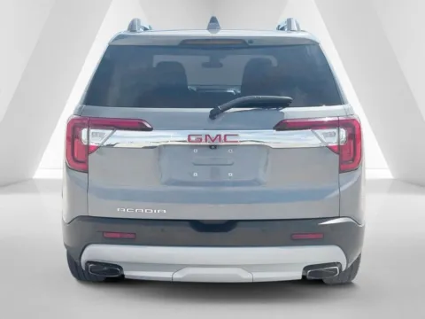 More photos of 2021 GMC Acadia SLE at Braden Cadillac GMC, OH