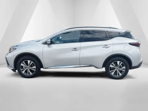 More photos of 2023 Nissan Murano SV at Braden Cadillac GMC, OH