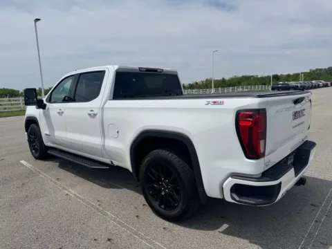 More photos of 2023 GMC Sierra 1500 Elevation at Braden Cadillac GMC, OH