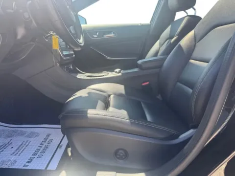 More photos of 2018 Mercedes-Benz GLA 250 at Braden Cadillac GMC, OH