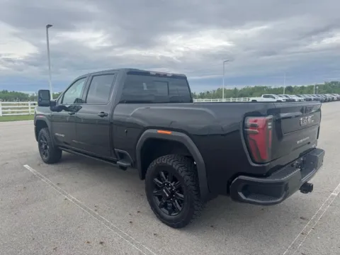 More photos of 2024 GMC Sierra 2500HD AT4 at Braden Cadillac GMC, OH