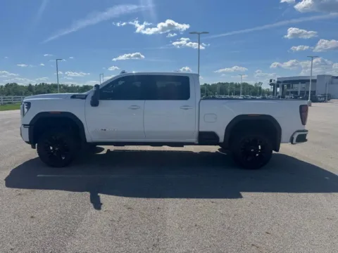 More photos of 2024 GMC Sierra 2500HD AT4 at Braden Cadillac GMC, OH