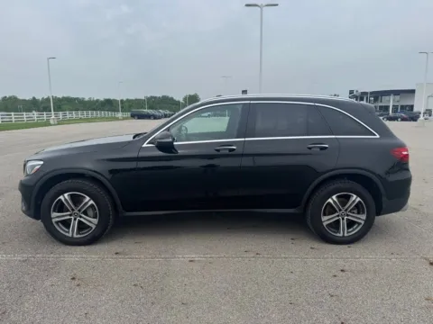 More photos of 2019 Mercedes-Benz GLC 300 at Braden Cadillac GMC, OH
