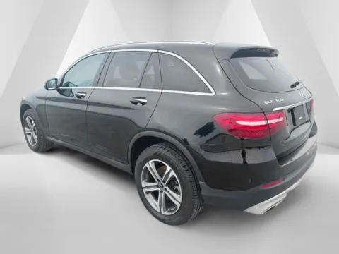 More photos of 2019 Mercedes-Benz GLC 300 at Braden Cadillac GMC, OH