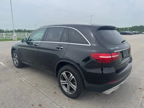 More photos of 2019 Mercedes-Benz GLC 300 at Braden Cadillac GMC, OH