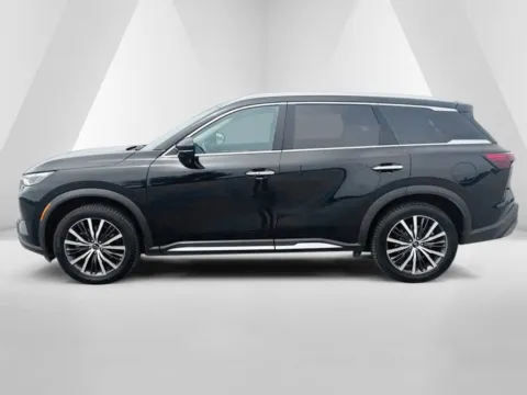 More photos of 2024 INFINITI QX60 Sensory at Braden Cadillac GMC, OH