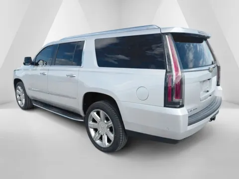 More photos of 2019 Cadillac Escalade ESV Luxury at Braden Cadillac GMC, OH