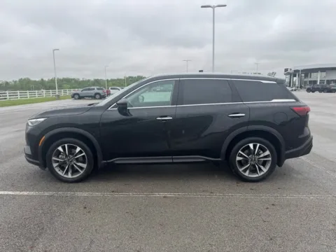 More photos of 2025 INFINITI QX60 LUXE at Braden Cadillac GMC, OH