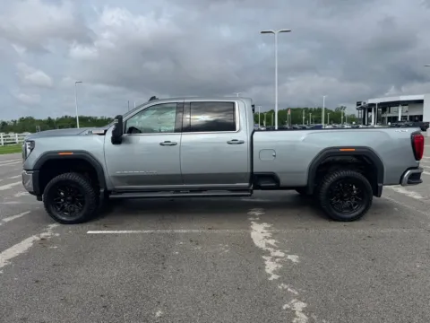 More photos of 2024 GMC Sierra 3500HD SLE at Braden Cadillac GMC, OH