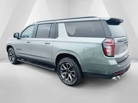 More photos of 2023 Chevrolet Suburban Z71 at Braden Cadillac GMC, OH