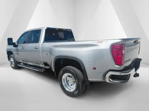 More photos of 2026 Chevrolet Silverado 3500HD LT at Braden Cadillac GMC, OH