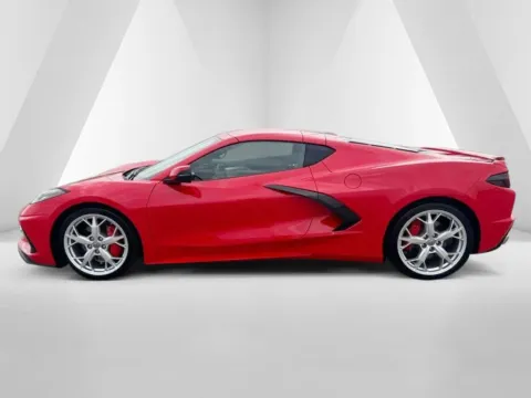 More photos of 2022 Chevrolet Corvette Stingray at Braden Cadillac GMC, OH