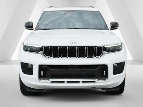 Photos of 2024 Jeep Grand Cherokee L Overland for sale in Carroll, OH at Braden Cadillac GMC
