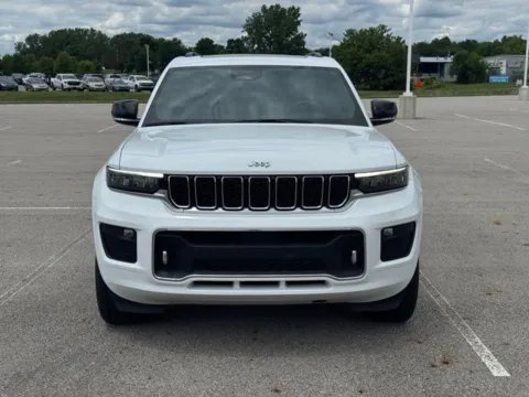 Photos of 2024 Jeep Grand Cherokee L Overland for sale in Carroll, OH at Braden Cadillac GMC