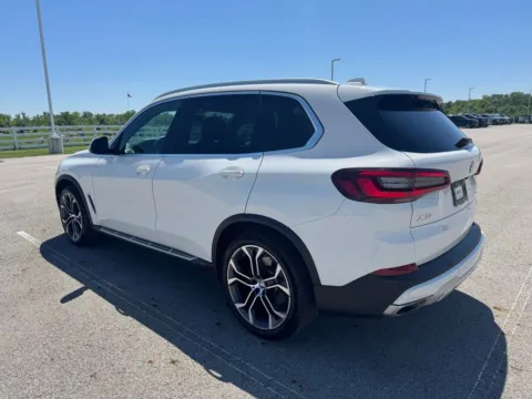 More photos of 2022 BMW X5 xDrive40i at Braden Cadillac GMC, OH