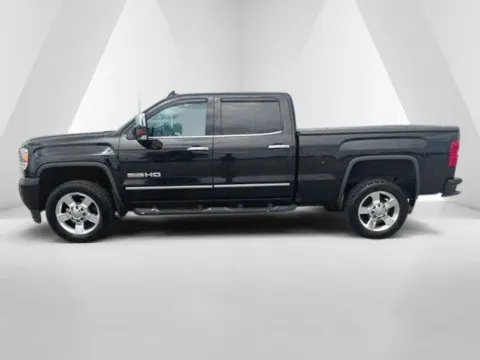 More photos of 2016 GMC Sierra 2500HD SLT at Braden Cadillac GMC, OH