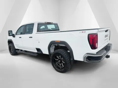 More photos of 2022 GMC Sierra 3500HD Pro at Braden Cadillac GMC, OH