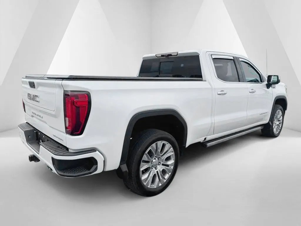 GMC Sierra photo 7