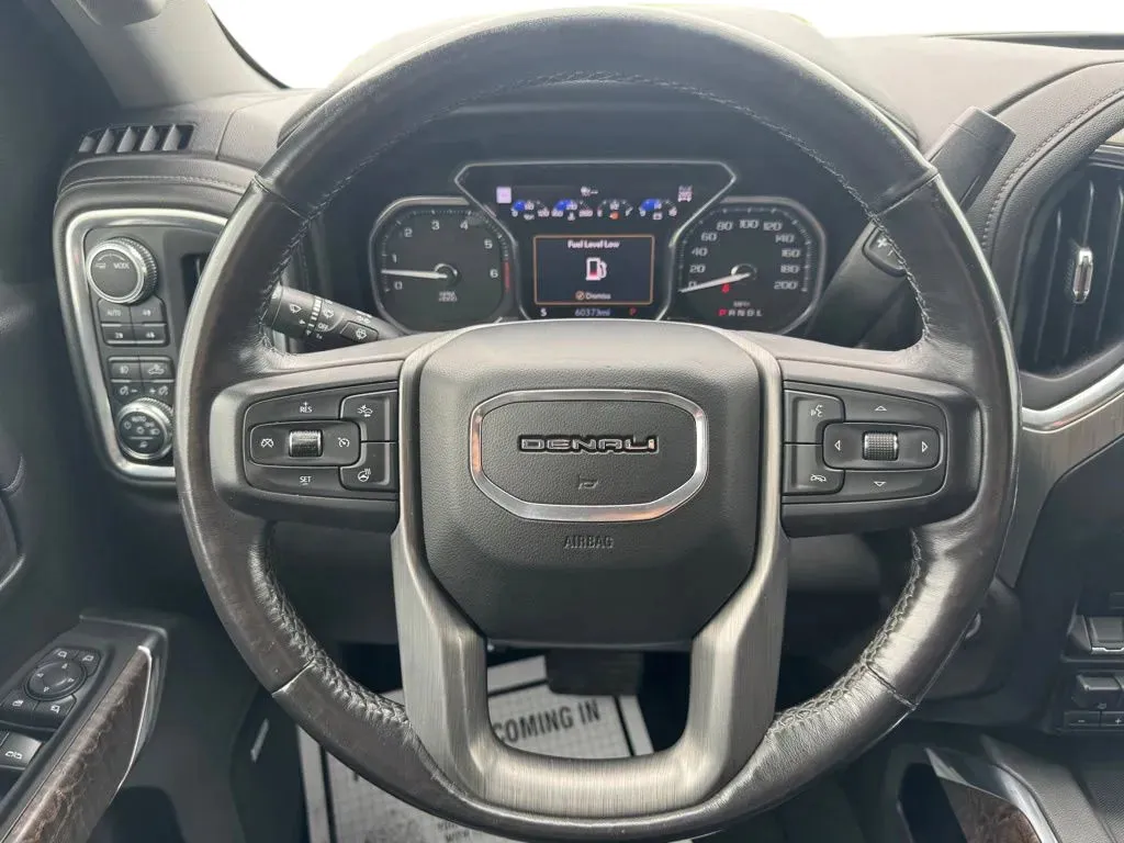 GMC Sierra photo 24
