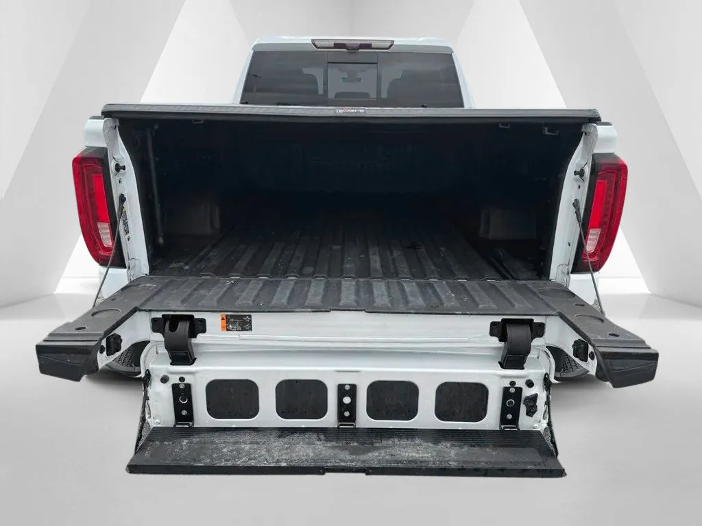 GMC Sierra photo 32