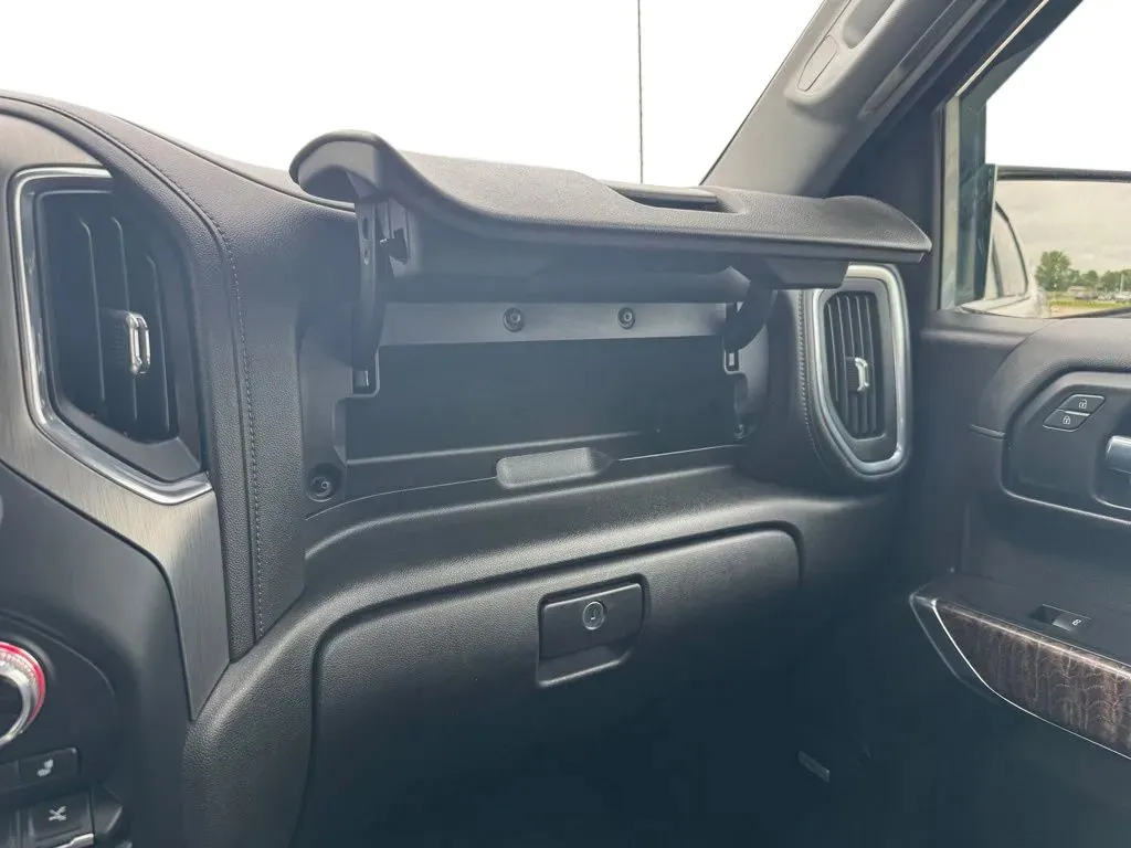 GMC Sierra photo 29