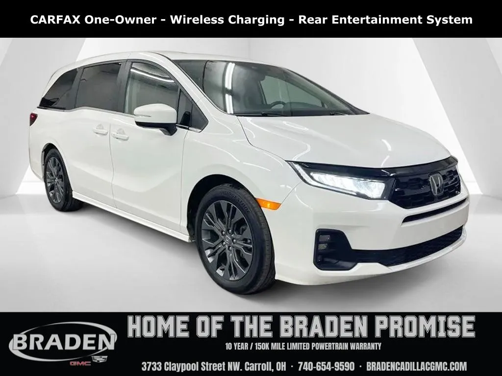 2025 Honda Odyssey Touring's photo