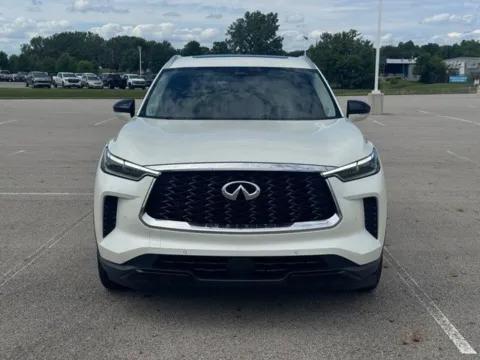 Photos of 2023 INFINITI QX60 LUXE for sale in Carroll, OH at Braden Cadillac GMC