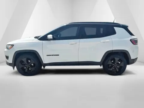 More photos of 2021 Jeep Compass Latitude at Braden Cadillac GMC, OH
