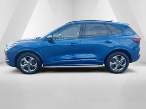 More photos of 2023 Ford Escape Hybrid ST-Line Select at Braden Cadillac GMC, OH