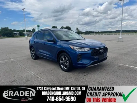 Blue 2023 Ford Escape Hybrid ST-Line Select for sale in Carroll, OH