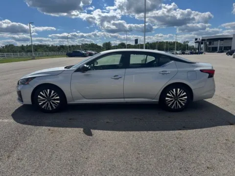 More photos of 2024 Nissan Altima 2.5 SV at Braden Cadillac GMC, OH