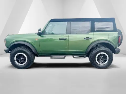 More photos of 2022 Ford Bronco Badlands at Braden Cadillac GMC, OH