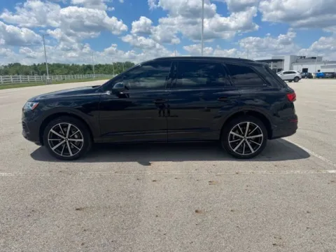 More photos of 2023 Audi Q7 55 Premium Plus at Braden Cadillac GMC, OH